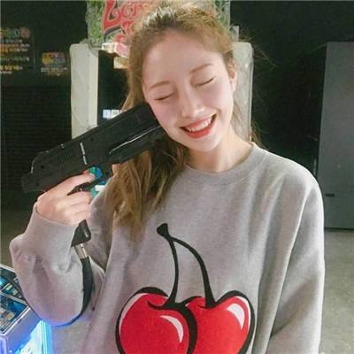 九游游戏中心手机版下载
